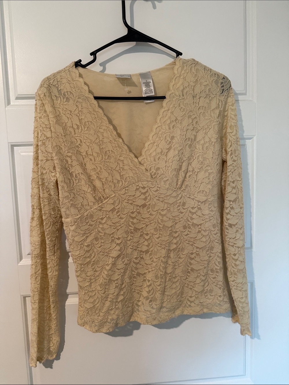 Emma James Cream Lace V-Neck Long Sleeve Top